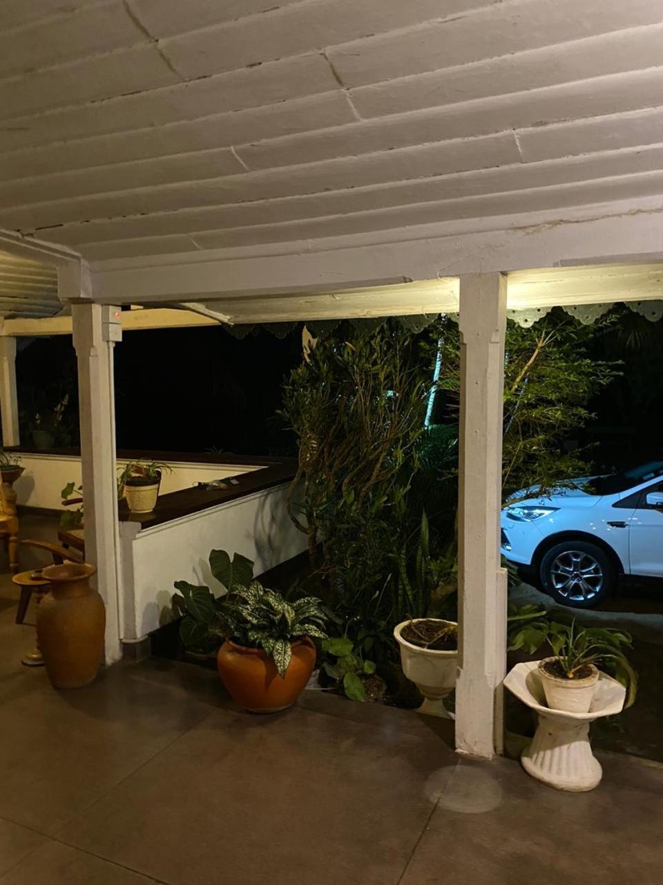 Wattarantenna Bungalow Kandy Exteriör bild